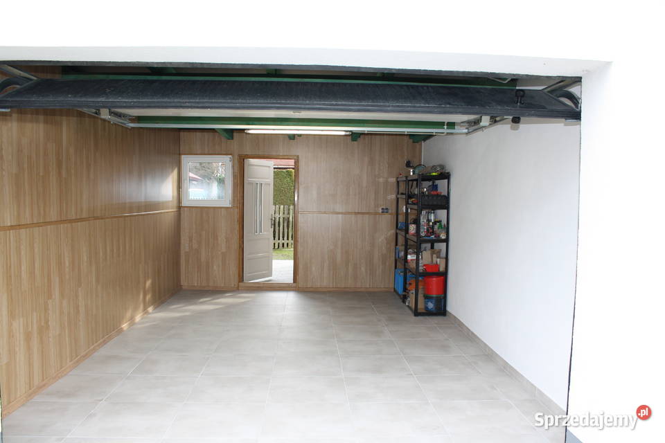 Dom Dobieszyn na małej działce wolnostojący