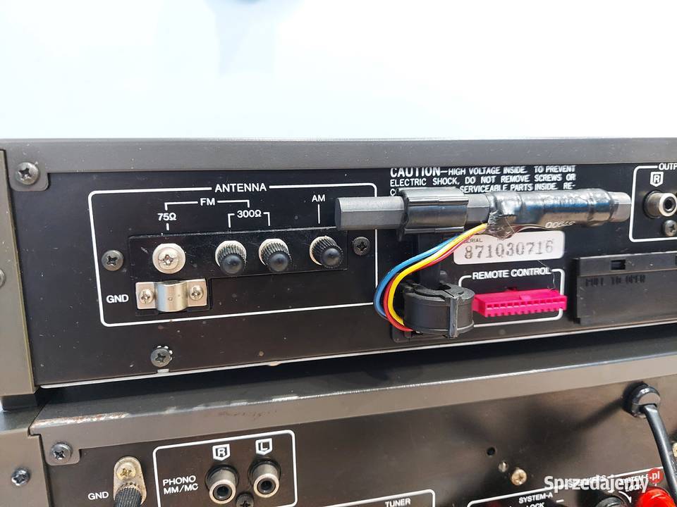 Sansui Integrated Amplifier A9 i AMFM Stereo Łapy sprzedam
