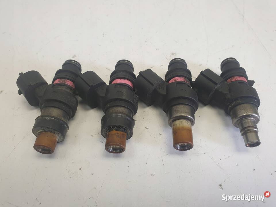 Subaru Impreza 20 B WTRYSKIWACZ oryginał osobowe