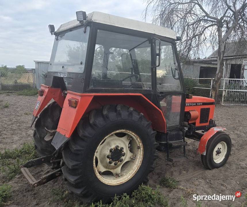 Mam do sprzedania ciągnik Zetor 7211 wielkopolskie Konin sprzedam