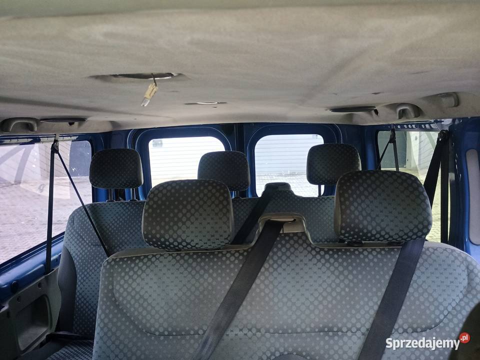 Renault Trafic long 20 dCi 9 miejsc 2007 Sieradz