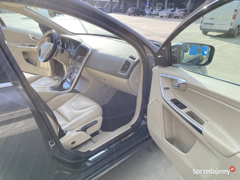 Volvo XC60 D4 2015 polski salon pierwszy komputer pokładowy Motoryzacja Pruszków