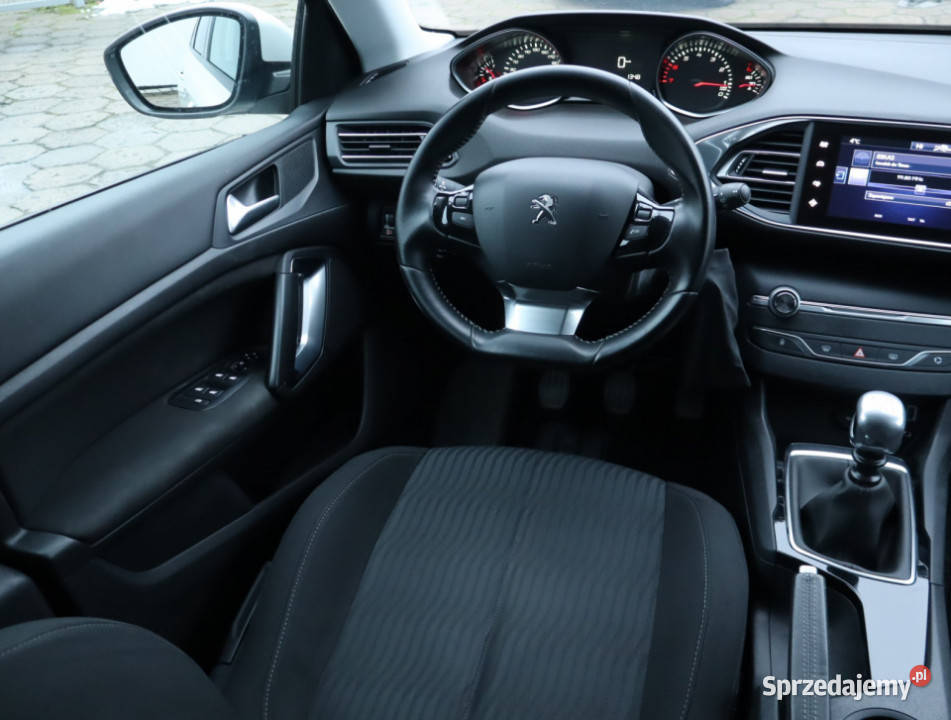 Peugeot 308 12 PureTech Łódź