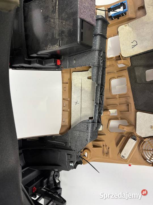 DESKA ROZDZIELCZA KONSOLA BMW F01 7 europa skóra