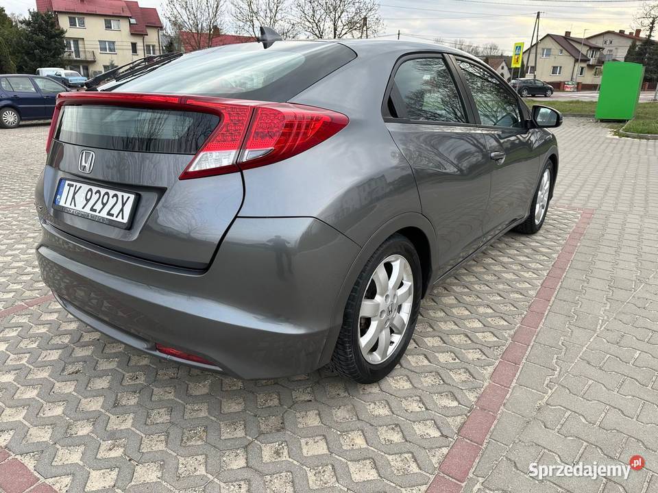 Honda Civic IX 18 iVTEC polski salon Kielce