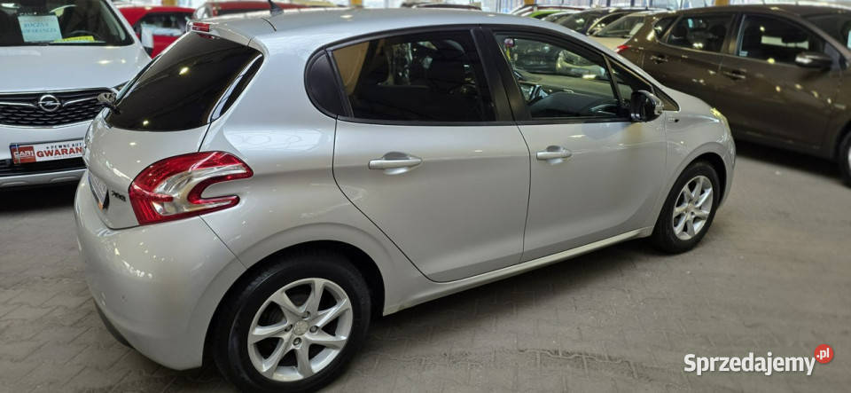 Peugeot 208 OPIS W podanej roczna gwarancja I Mysłowice