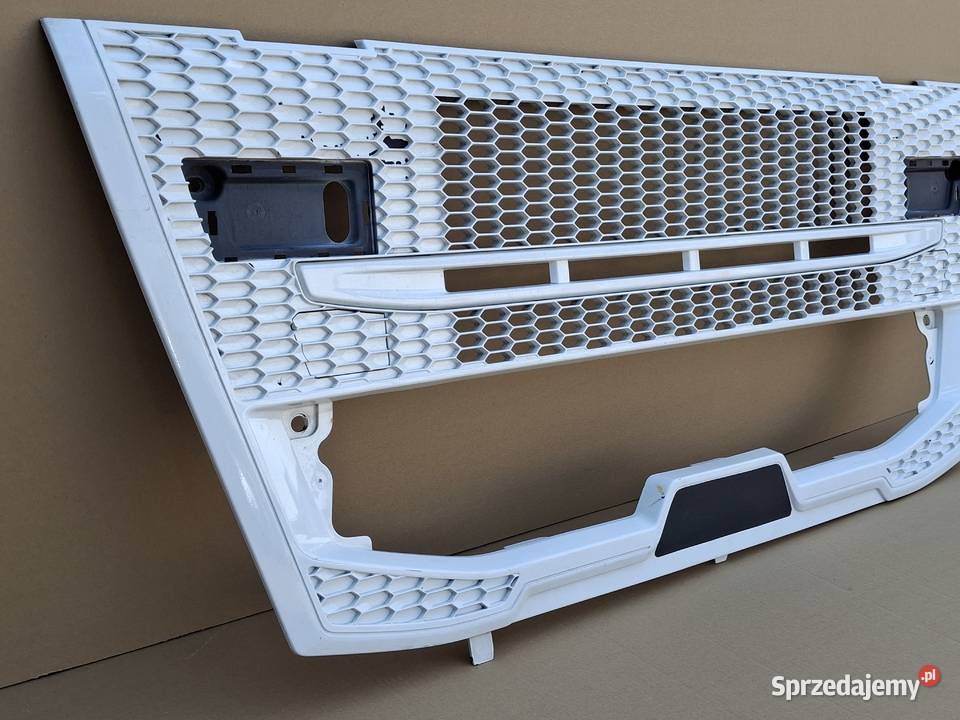 VOLVO FM3 FMX GRILL ATRAPA DOLNA KRATKA PRZÓD Bieleń