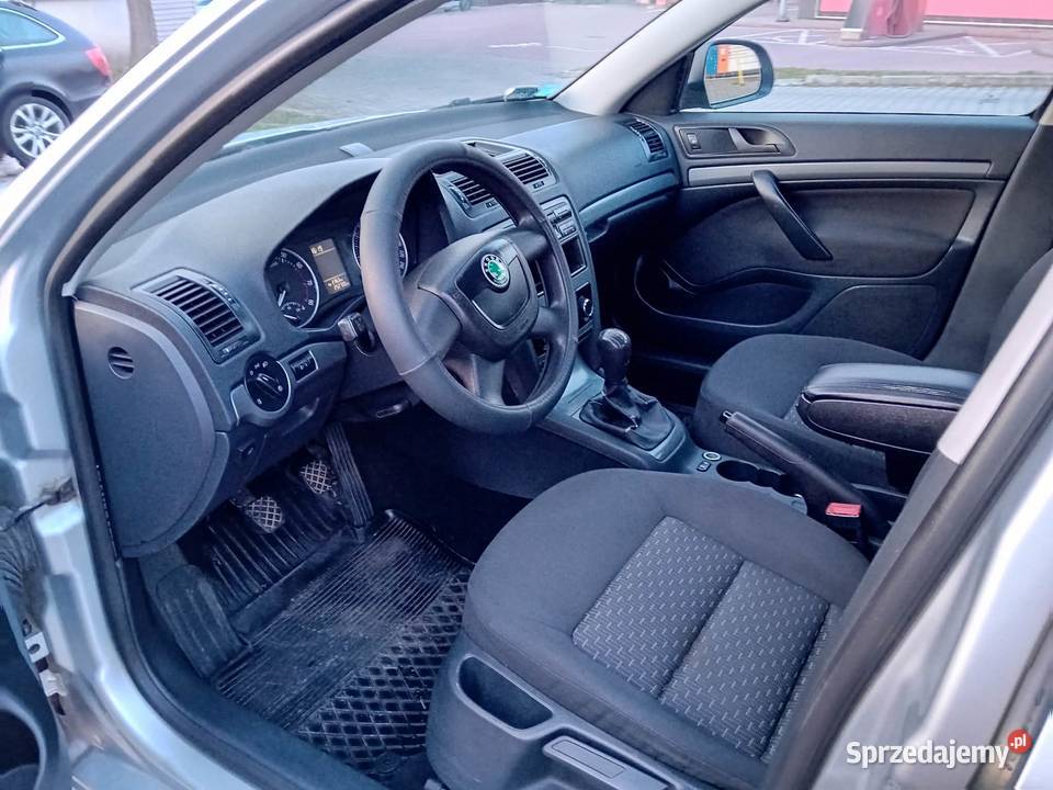Skoda Octavia II 2011 16MPI LPG Klimatyzacja wielofunkcyjna kierownica Octavia Tarnów sprzedam