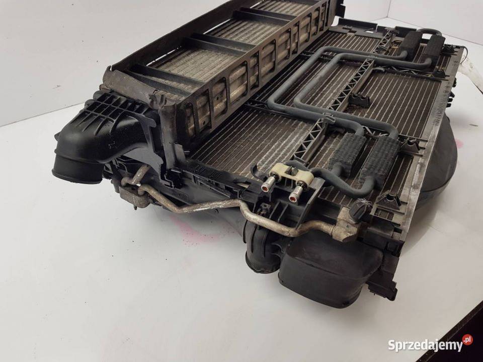 PAS PRZEDNI CHŁODNICE 30 2006 S 320 Motoryzacja Lipno