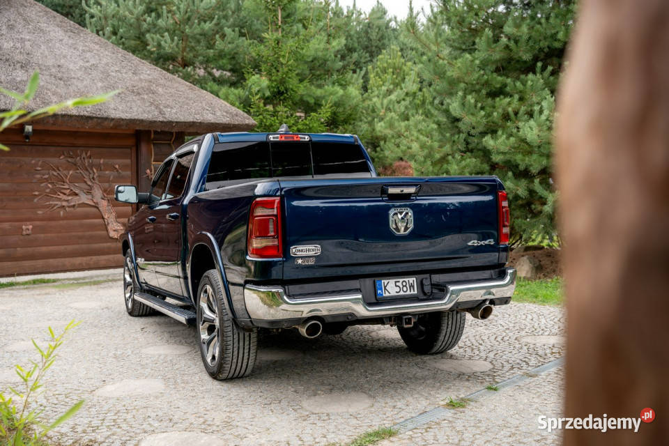 RAM 1500 57 V8 HEMI Crew Cab LONG HORN LIMITED Ropczyce