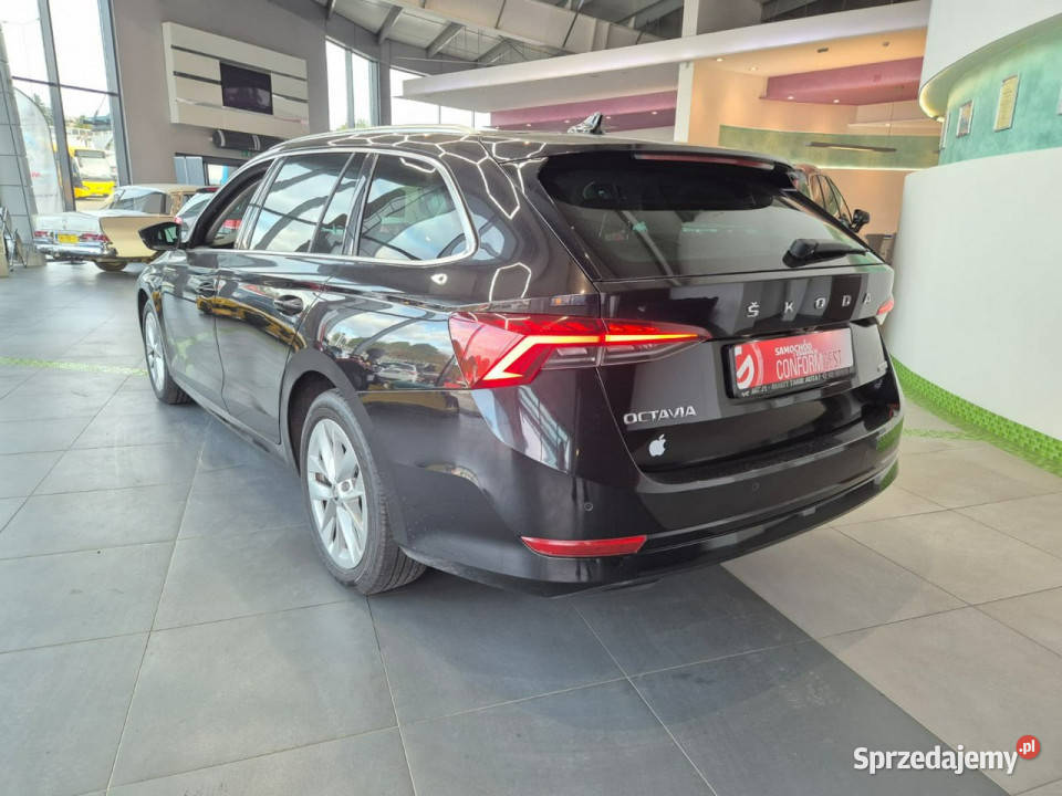 koda Octavia Skoda Octavia Combi 15 TGI GTEC DSG komputer pokładowy