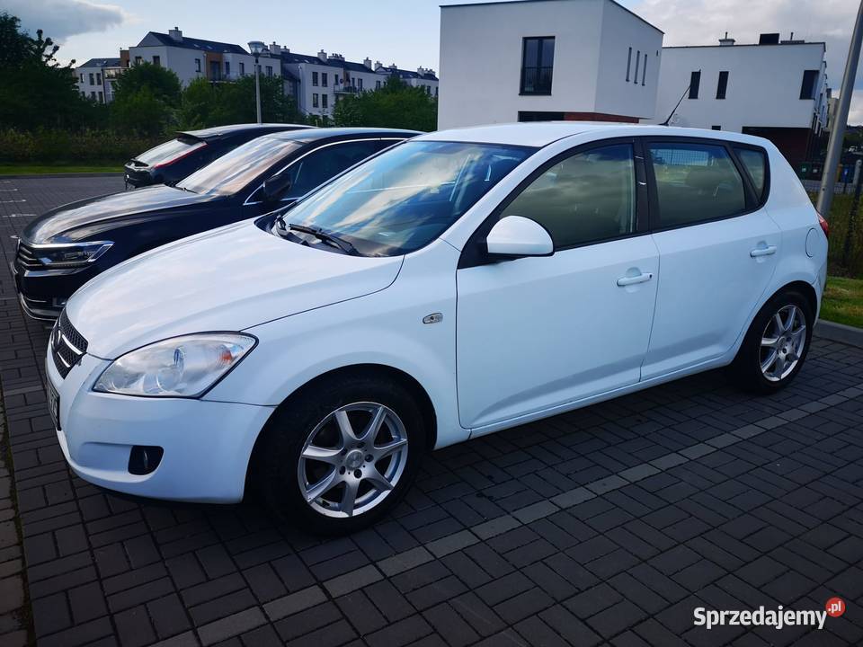 KIA CEED 2007 14 180000 klimatyzacja radio cd Wrocław