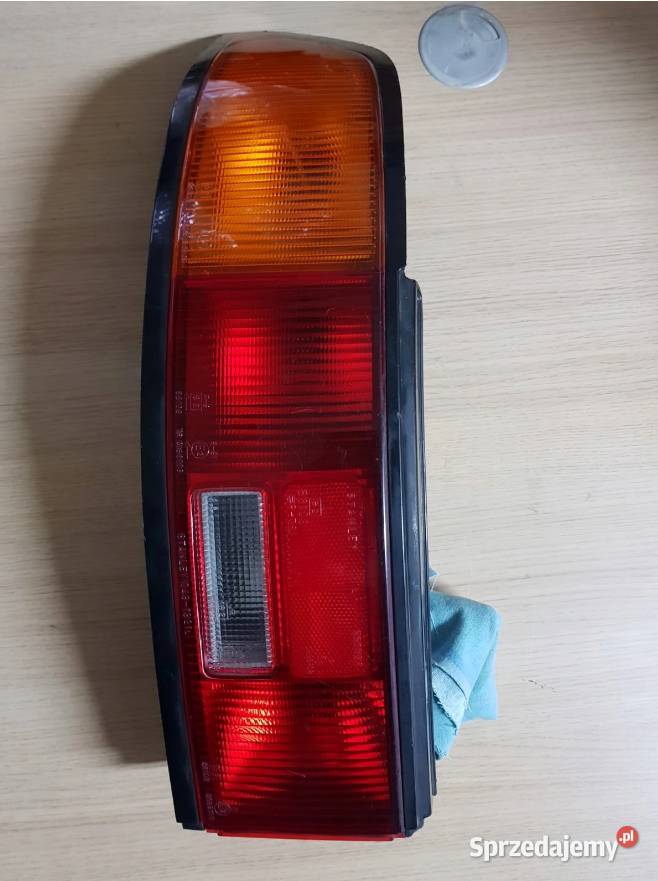 Lampa lewa tylna Aston Martin DB7 Lewe Mielec