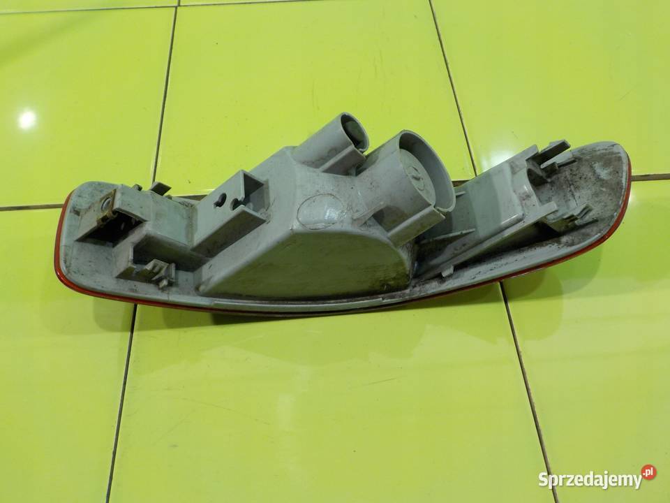 PEUGEOT 4007 22 HDI 08r 5D lampa lewa tyl mazowieckie Suków