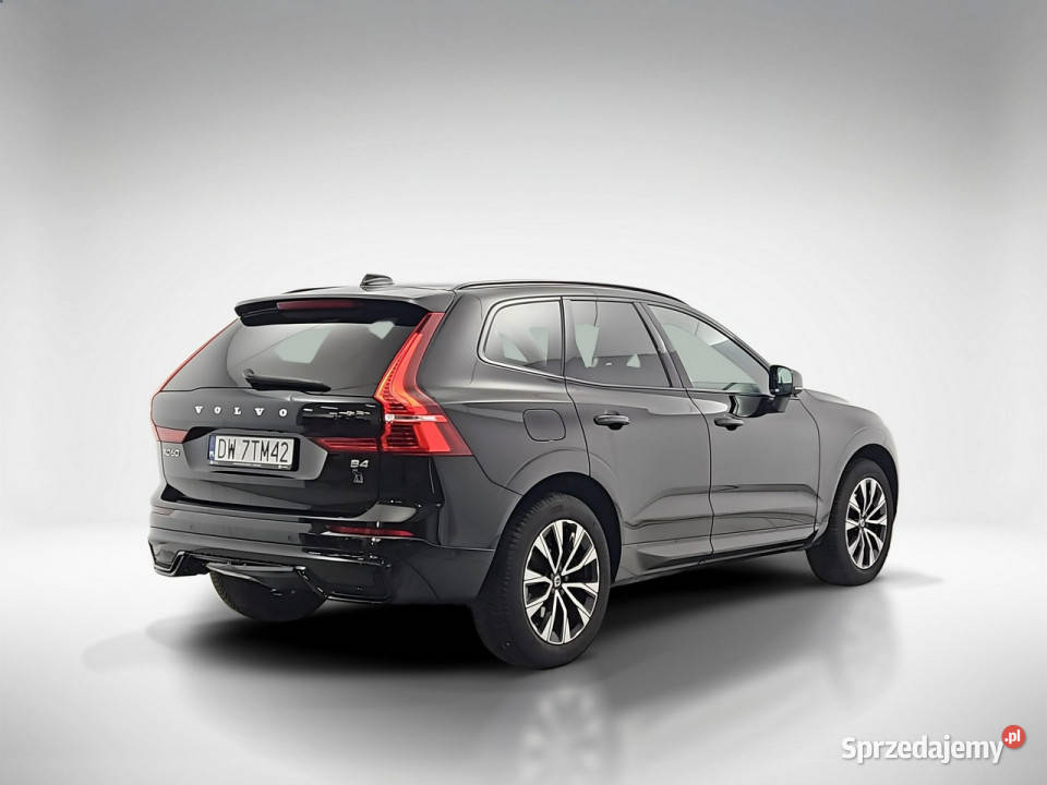 Volvo XC 60 B4 B Plus Dark aut Z Polskiego benzyna