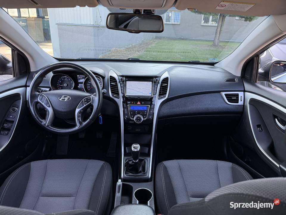 Hyundai i30 14 BENZYNA Klimatronik Nawigacja centralny zamek