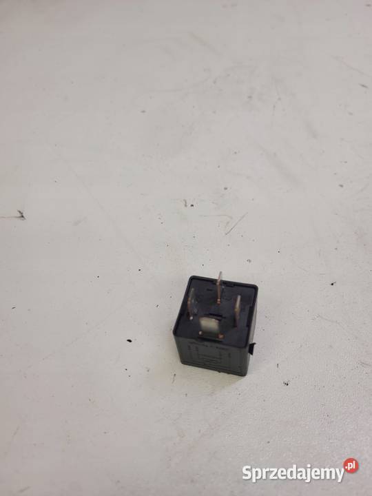 PRZEKAŹNIK ŚWIEC ŻAROWYCH AUDI VW SEAT Przystajń sprzedam