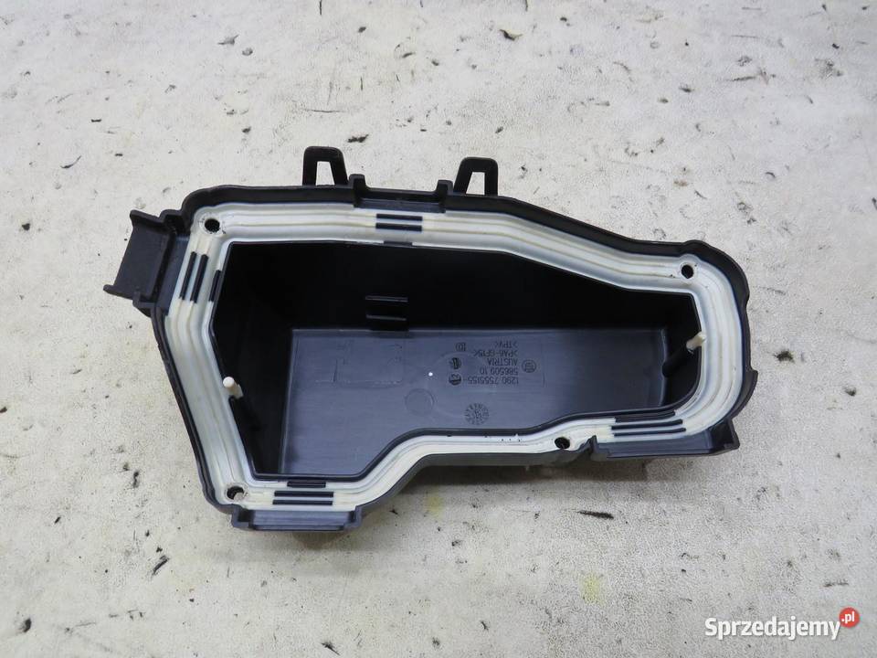 OSŁONA SKRZYNKI BEZPIECZNIKÓW BMW 6 F06 F12 F13