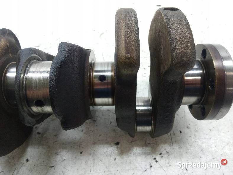 WAŁ KORBOWY 10 12V 1KR Toyota Yaris II 20052011