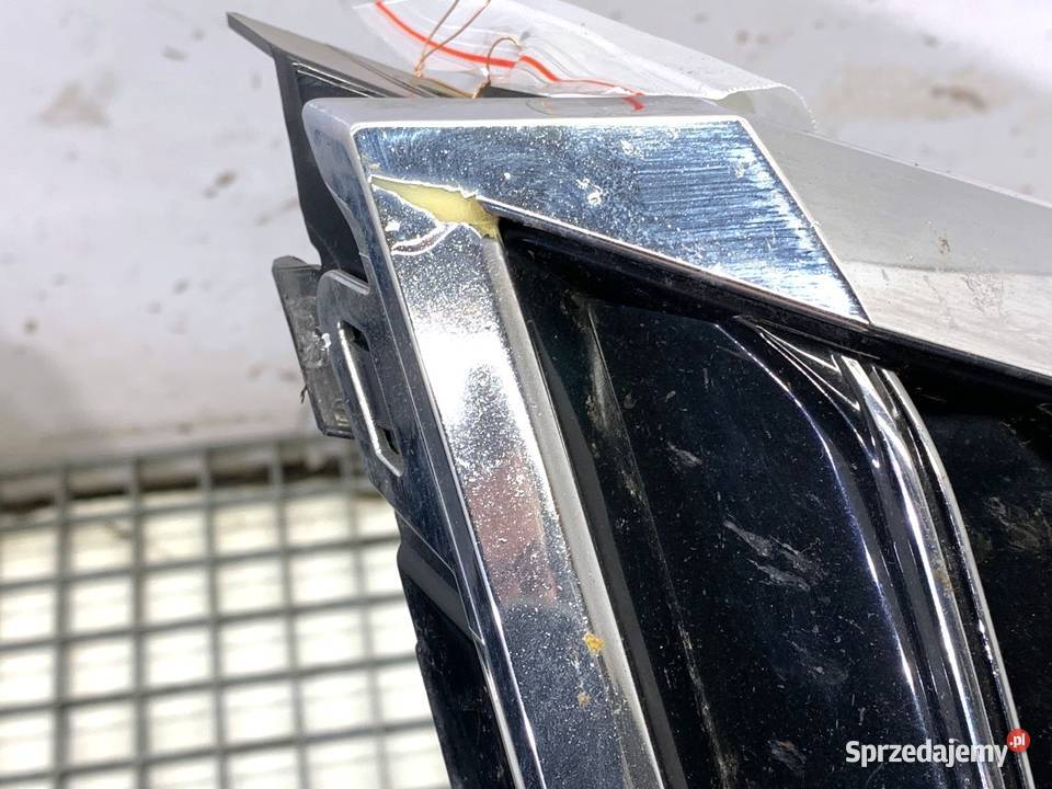 ATRAPA GRILL SKODA SUPERB II 0915 3T0853668B