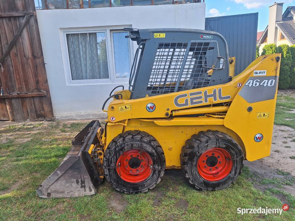 Miniładowarka GEHL 4640 Fajsławice sprzedam