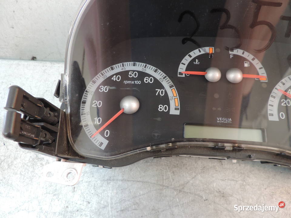 ZEGARY LICZNIK FIAT PUNTO 2 12 16V 46812972 Nowy Sącz