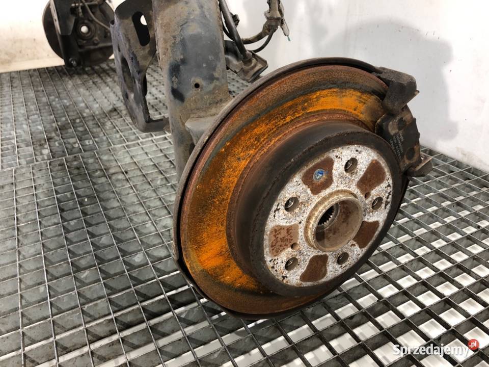 BELKA TYŁ SUZUKI SX4 Crossover TYLNA ZAWIESZENIA Belki zawieszenia