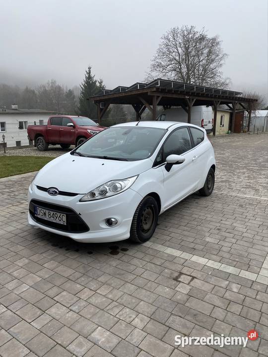 Ford fiesta mk7 nieuszkodzony Świdnica