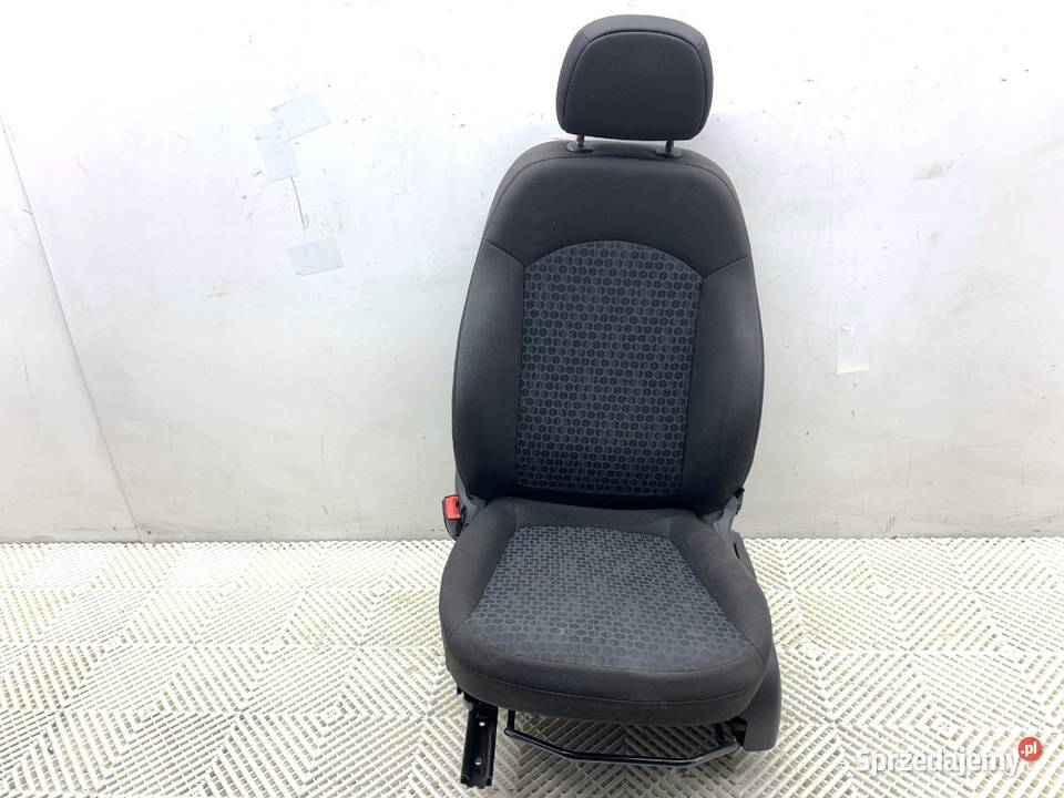FOTEL LEWY PRZÓD OPEL CORSA E Hatchback