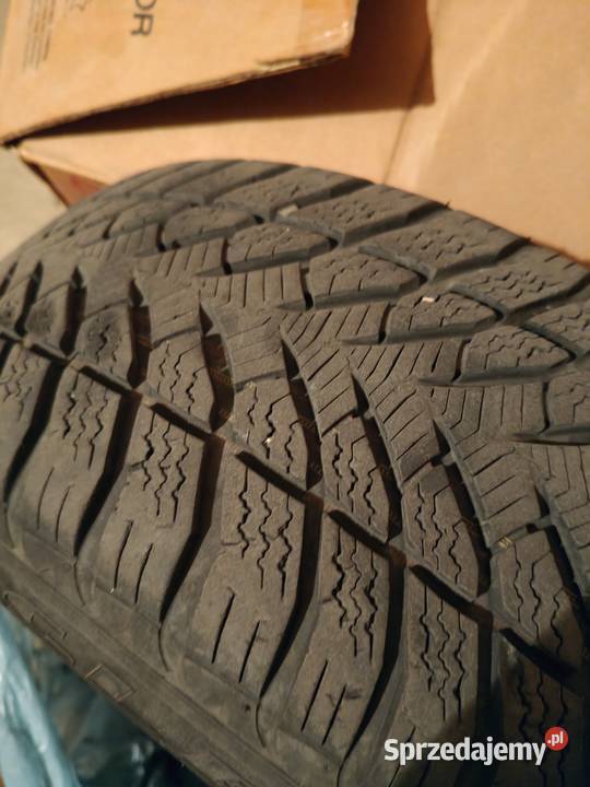Opony zimowe runflat Goodyear 19555R16 stan 2 Radom