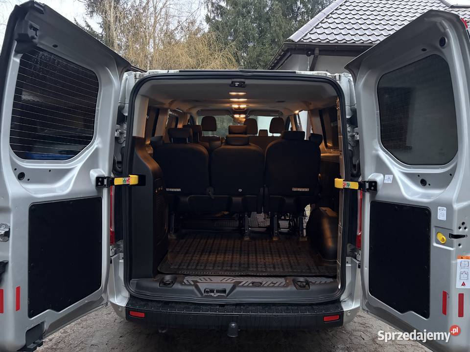Ford Transit Custom 9cio osobowy Radom sprzedam