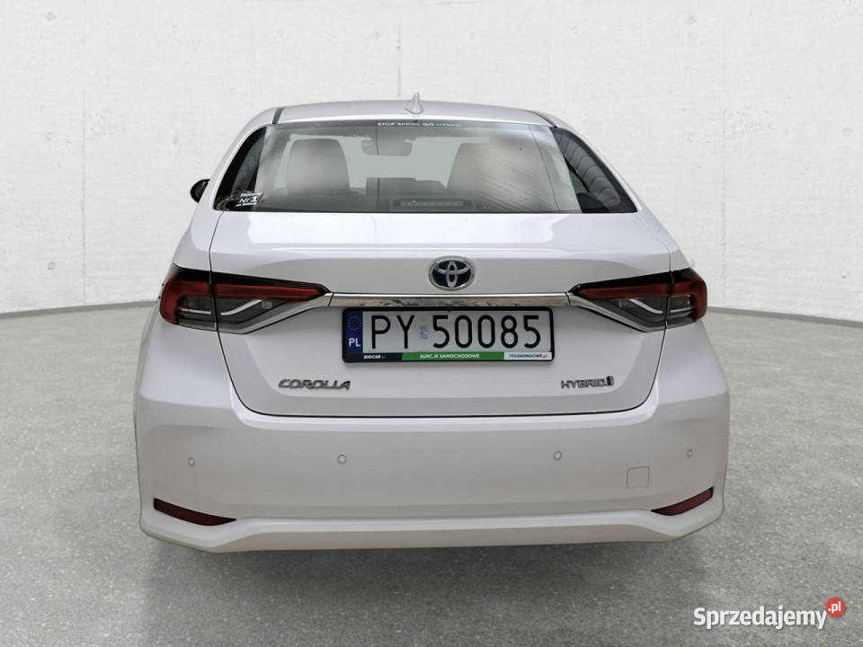 Toyota Corolla Seria E16 2012 dolnośląskie Komorniki