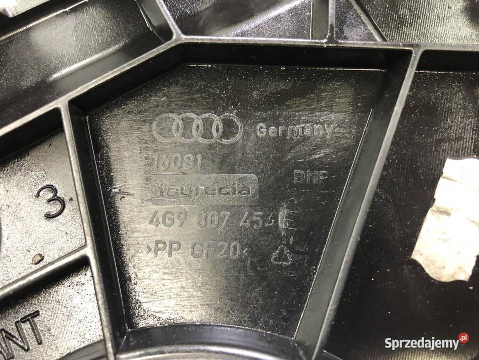 ŚLIZG ZDERZAKA PRAWY TYŁ 4G9807454E AUDI A6 C7