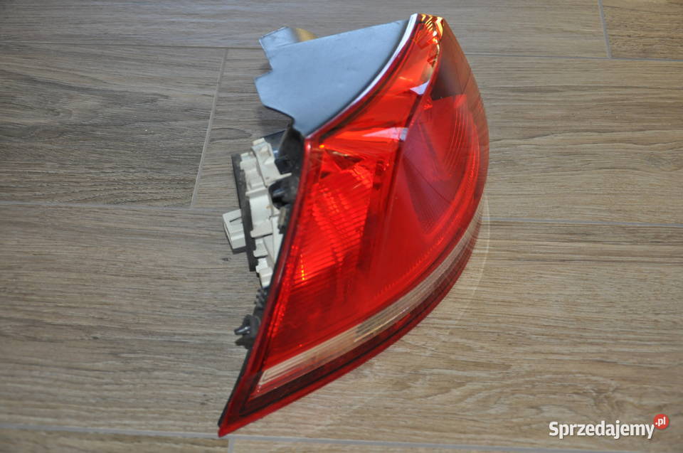 LAMPA TYLNA LEWAGOLF VII BA5 5G9945095C Malbork