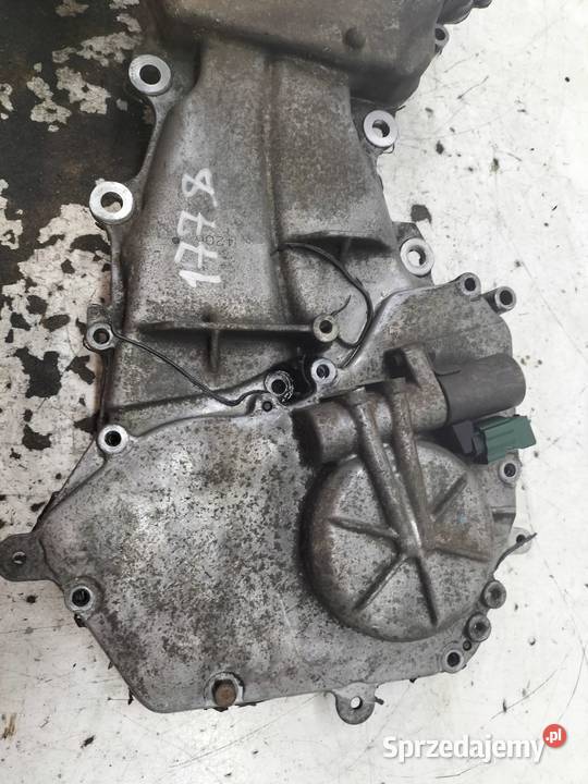 POMPA OLEJU 25 16V Nissan XTrail I 20012007 świętokrzyskie