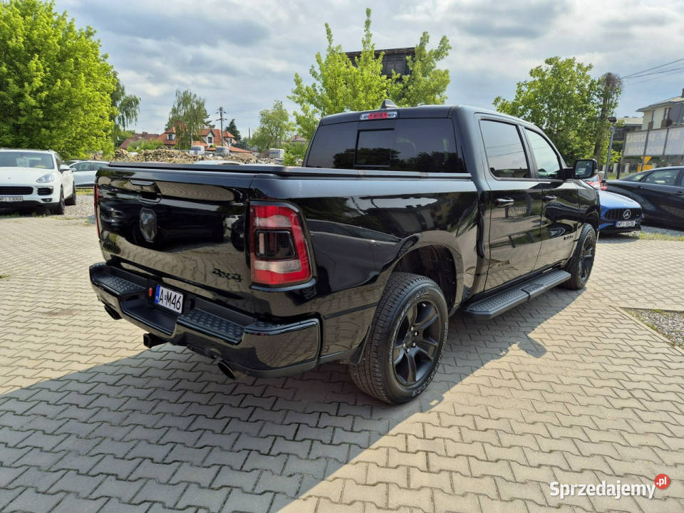 RAM 1500 Bezwypadkowy w oryginale wersja Sport 5654cm3 mazowieckie