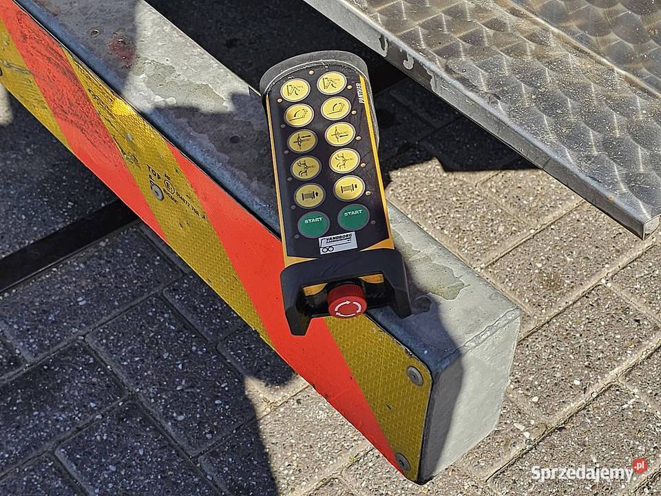 Pomoc drogowa do osobowych HOLOWNIK dostawczych diesel Warszawa sprzedam