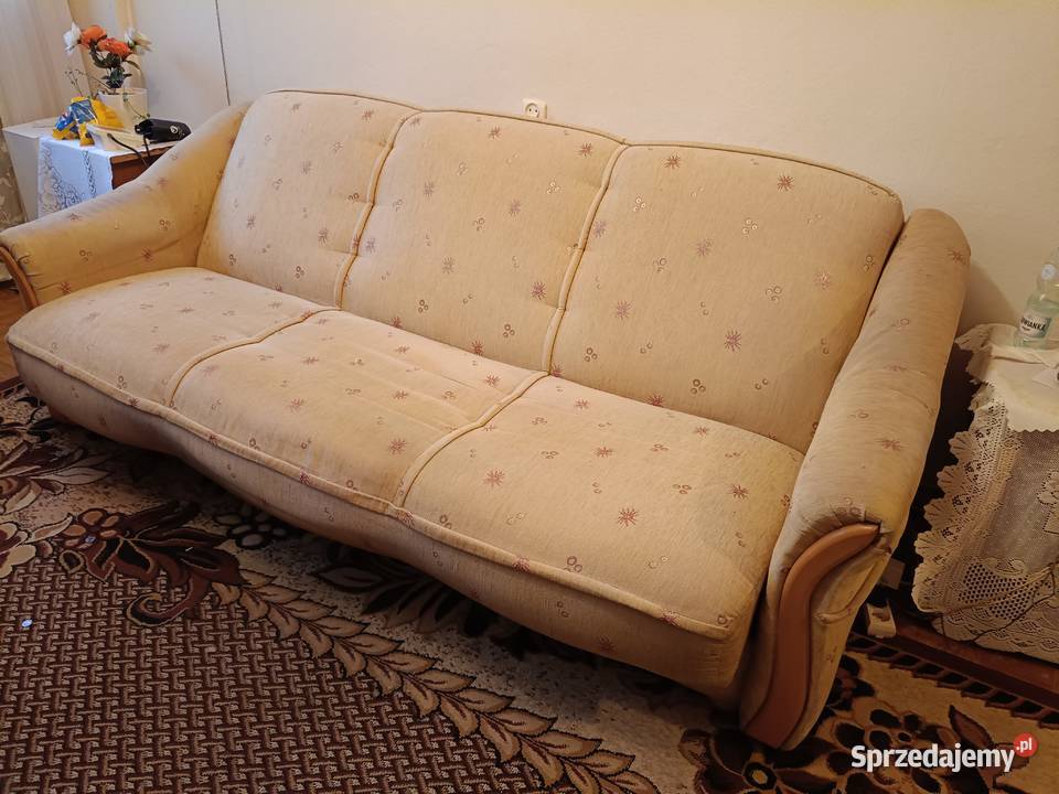 Wersalka sofa rozkładana z pojemnikiem na Sofy i kanapy Wrocław