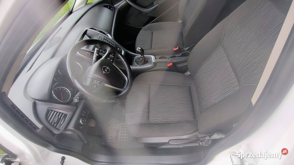Opel Astra J Sports Tourer 16 benzgaz lakier metallic Suwałki
