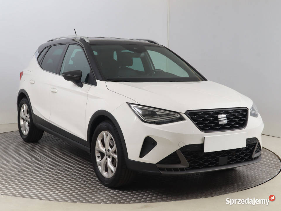 Seat Arona 10 TSI Samochody osobowe Bielany Wrocławskie