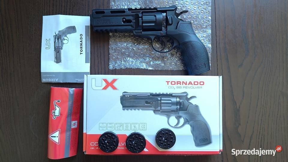 Wiatrówka Umarex Tornado CO2 BB Revolwer NOWA Sporty strzeleckie i myślistwo śląskie Dąbrowa Górnicza