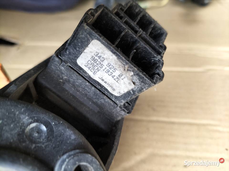 PRZEŁĄCZNIK ZESPOLONY PAJĄK 9624545180 Citroen Wyposażenie wnętrza Kamień-Kolonia