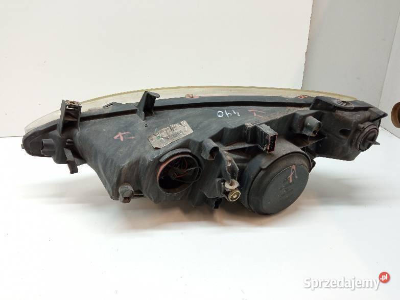 LAMPA PRZÓD PRAWA EU 9646291780 Peugeot 307 I Rok produkcji 2003 świętokrzyskie