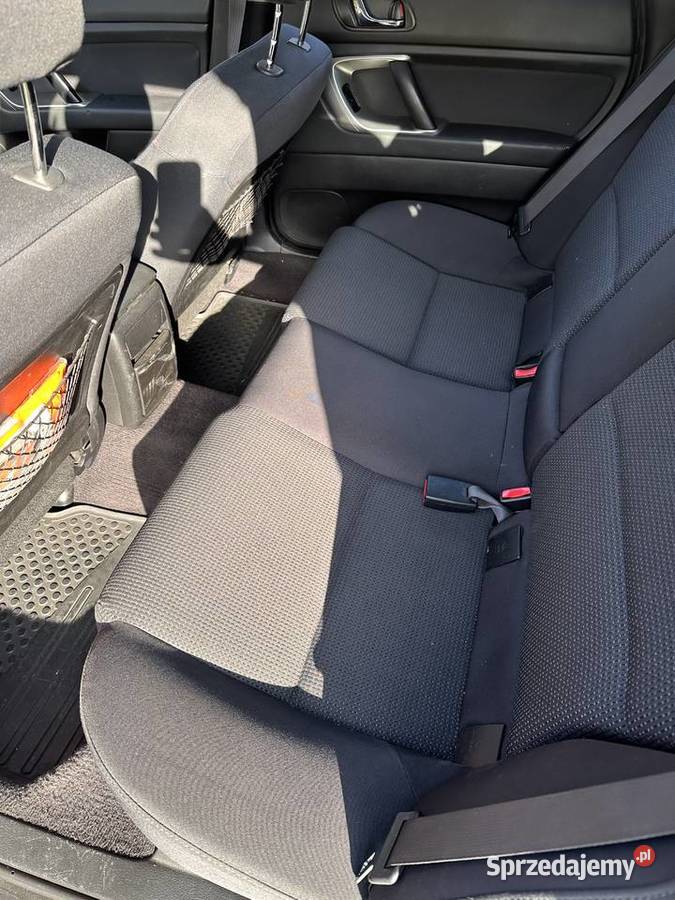 Subaru Outback 25 LPG 173 2007r 265km Krosno