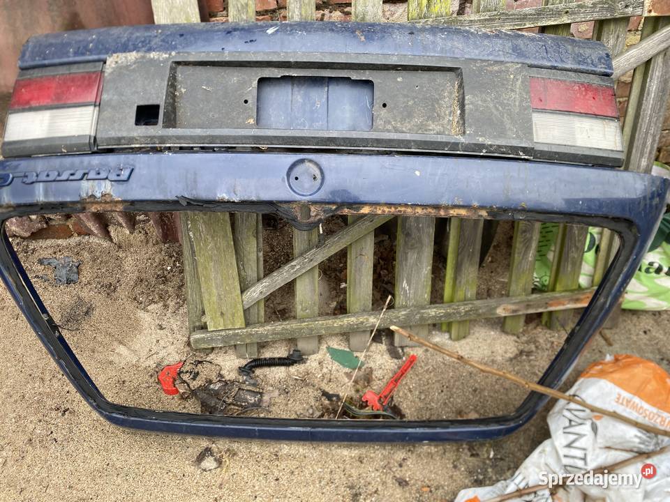 Klapa bagażnika Passat B3 osobowe Klapy bagażnika dolnośląskie Sobótka