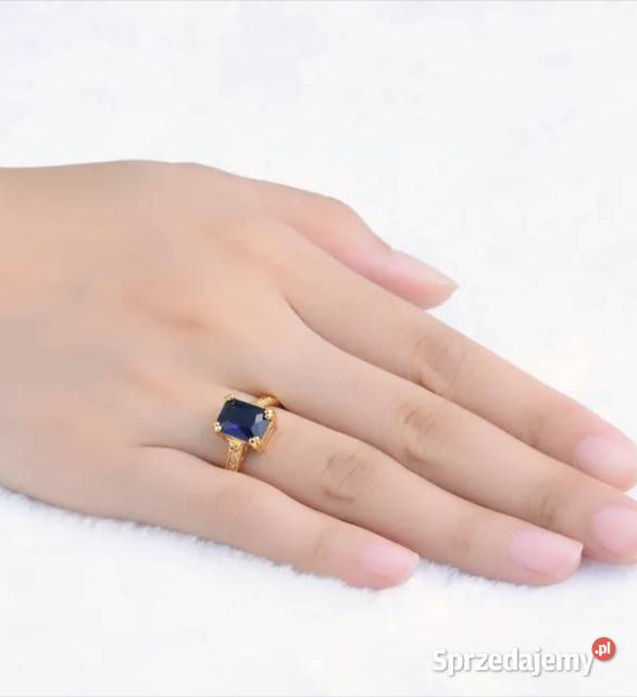 Pierścionek na każdą okazję Białystok sprzedam