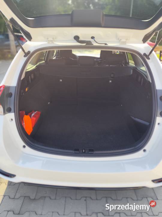 Sprzedam Toyota Auris II Salon Polska autoalarm Boguchwała