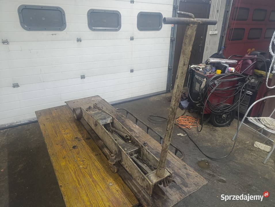 Polski podnośnik hydrauliczny wózkowy Suwałki