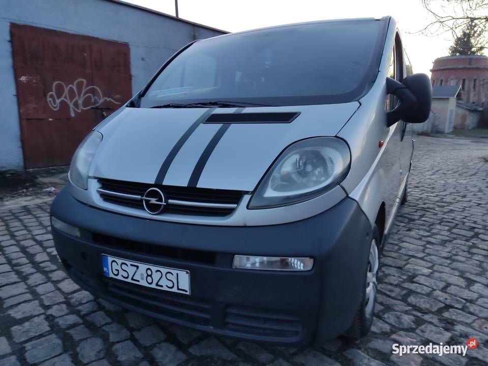 9 osobowy VIVARO r2005 p19d bez dpf długo opłaty 4/5 Elbląg