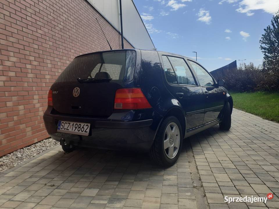 Volkswagen Golf IV 14 Benzyna stan łódzkie Radomsko